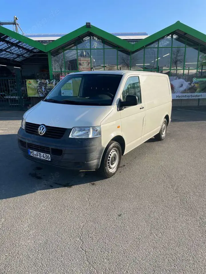 Volkswagen T5 Transporter