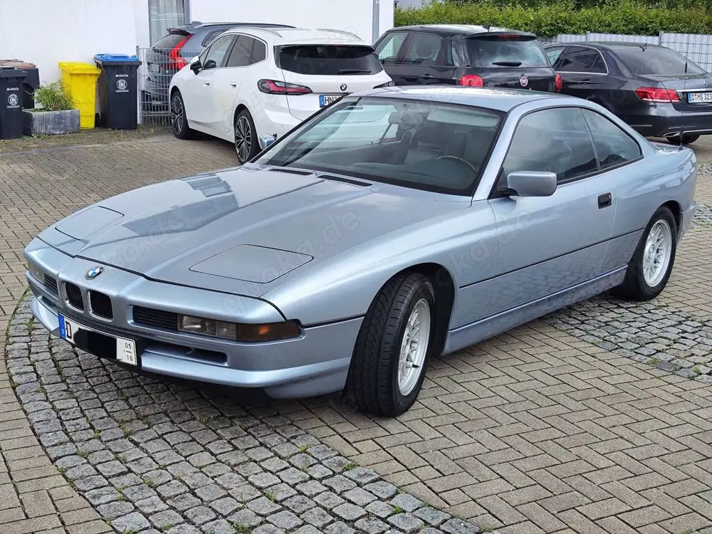 BMW 850