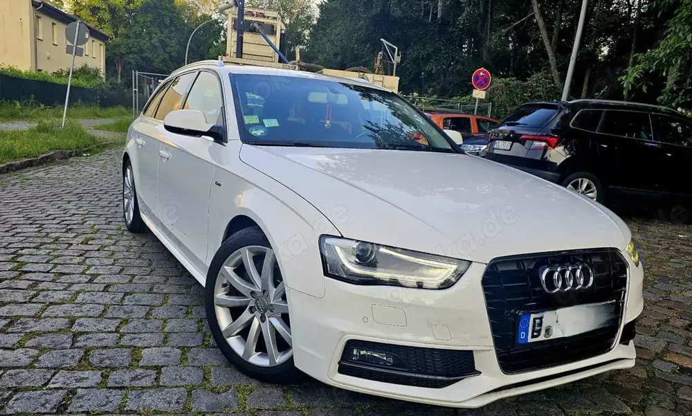 Audi A4 Avant Mtronic S line Navi Pdc Sport