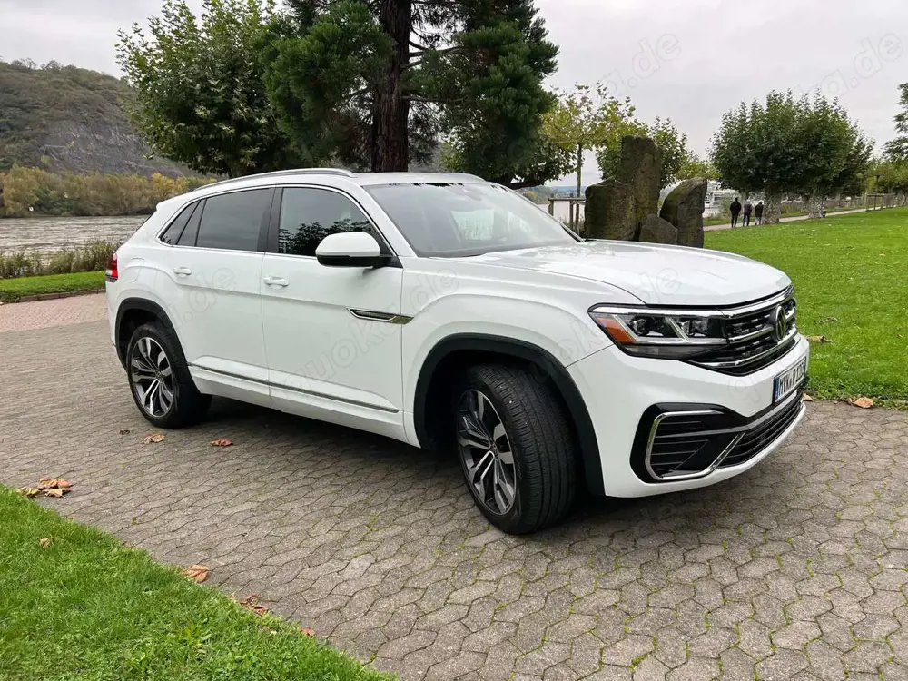Volkswagen Atlas CROSS SPORT 3.6 V6 SEL R-Line 4-MOTION