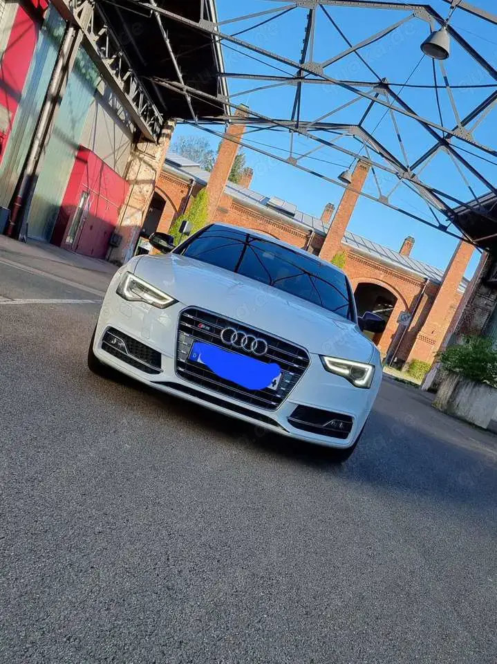 Audi S5