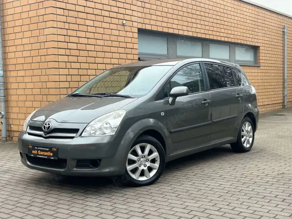 Toyota Corolla Verso 1.8 Executive/7-SITZER/AUTOMATIK/R