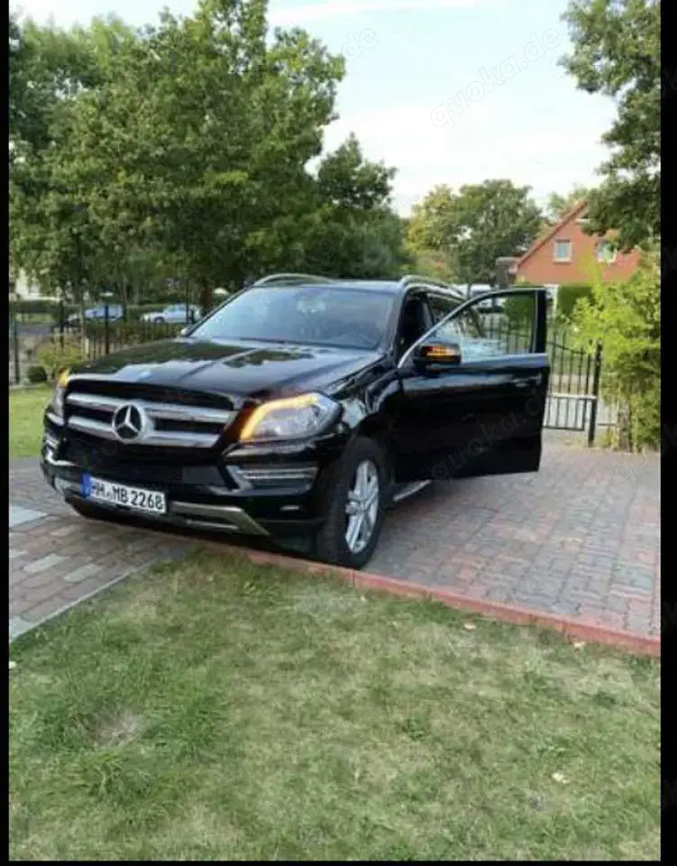 Mercedes-Benz GL 350 BlueTEC 4Matic 7G-TRONIC