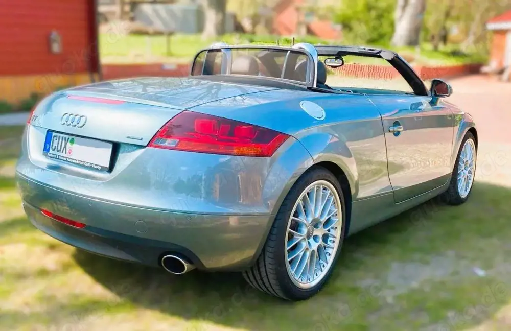 Audi TT TT Roadster 3.2 quattro S tronic