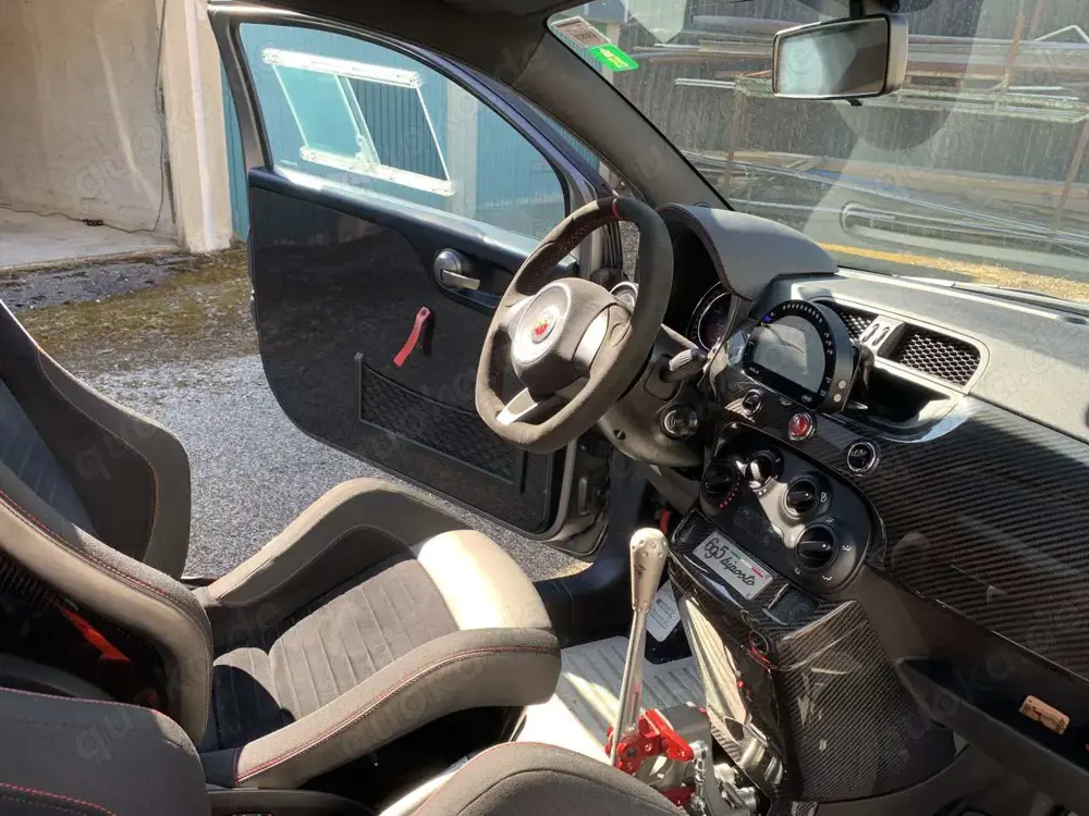 Abarth 695