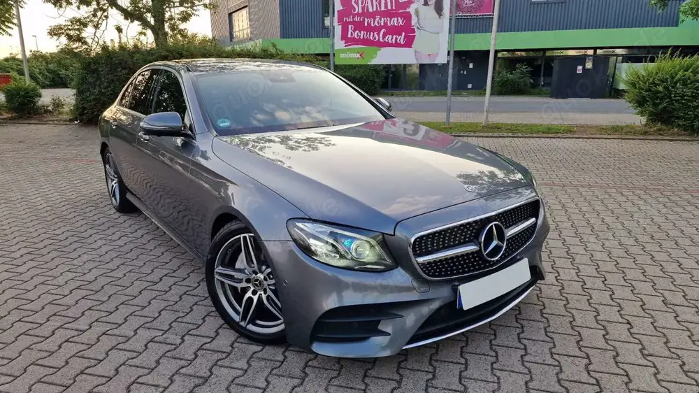 Mercedes-Benz E 220 d 9G-TRONIC AMG Line