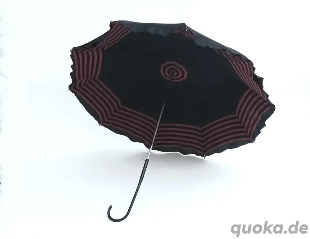 ! Dekorativer Regenschirm     