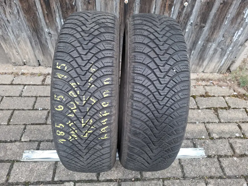 2x 185 65R15 92T Laufenn Allwetterreifen 4,5 - 5mm