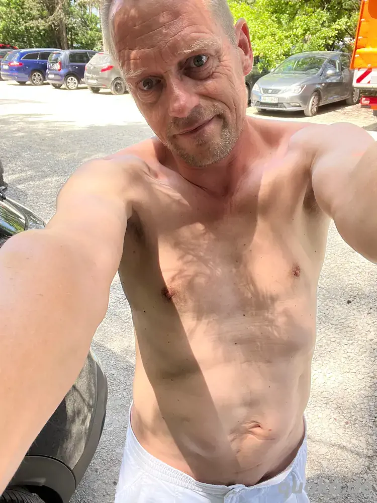 Laab See bei Buttenheim Er sucht Paar für Riesenlatte Laab See bei Buttenheim Er sucht Paar für Riesenlatte