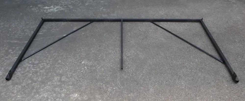 Seitenteil aus Metall, Eisen Vierkantrohr Streben Stahl Nutzeisen Metallrohr Metallstreben Upcycling