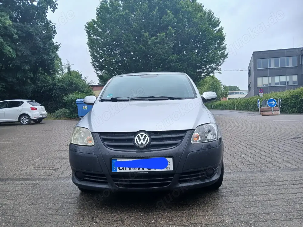VW Fox nur 106000 Kilometer Tüv bis 06 26 Günstig abzugeben