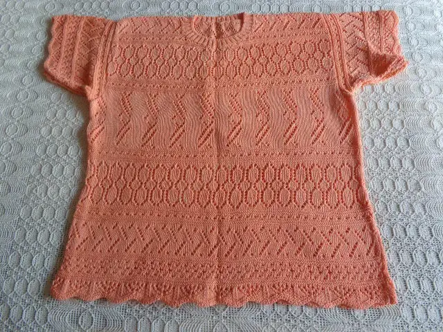 Mädchenbekleidung Pullover Jacke Handarbeit Unikat ca. Gr. 152