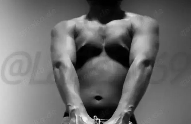 Freiluft-Fick mit BigBlackCock | DISKRET,Sportlich,Outdoor