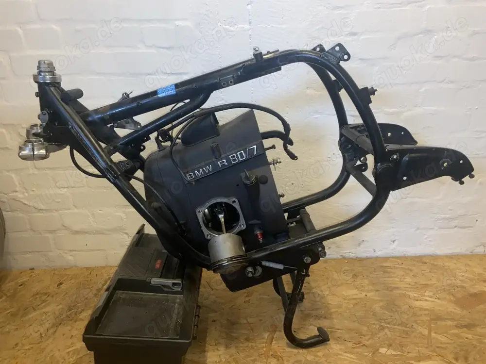 BMW R 80 7 247 - Motorgehäuse, Rahmen und Hauptständer mit Brief