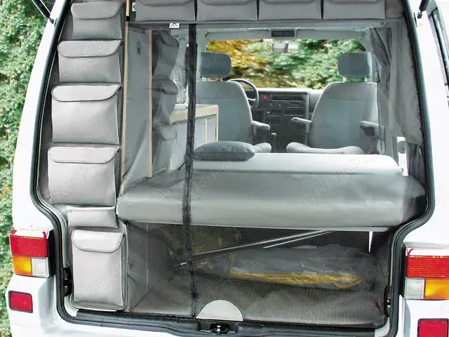 BRANDRUP FLYOUT Moskitonetz für die Heckklappen-Öffnung VW T4 California Coach