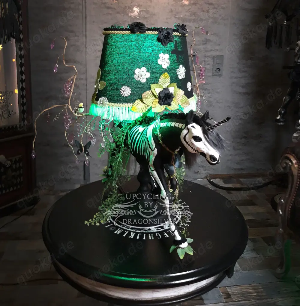 Monokeros - Einhorn Dia de Muertos Tischlampe Einhorn Lampe, Stimmungsleuchte Mixed Media