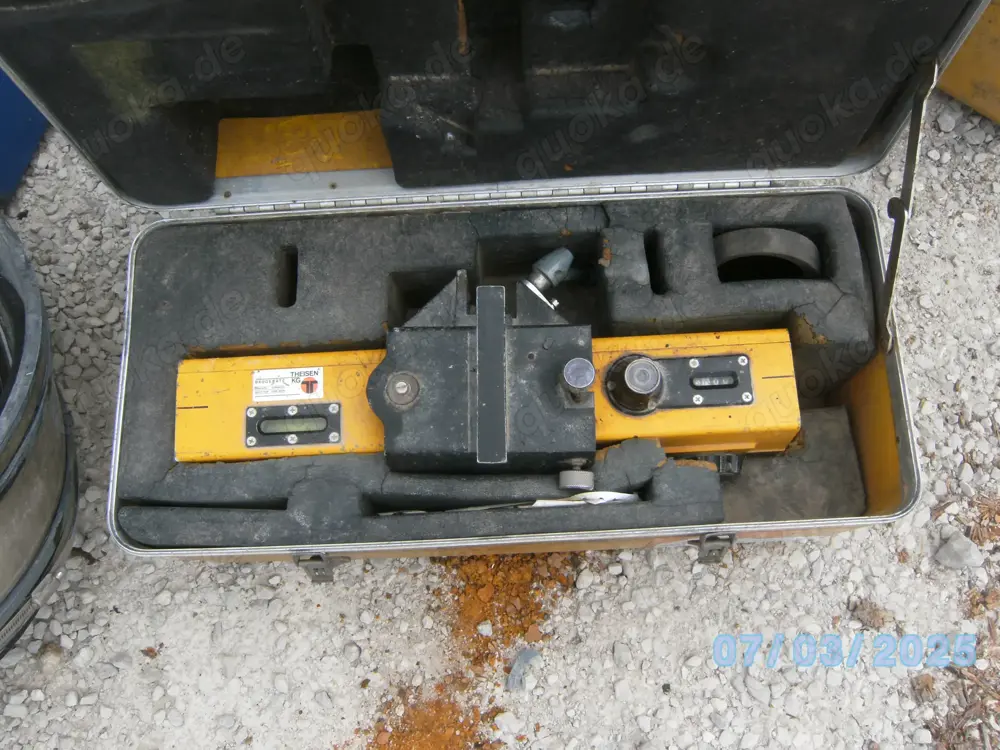 Baulaser Antik funktionsfähig