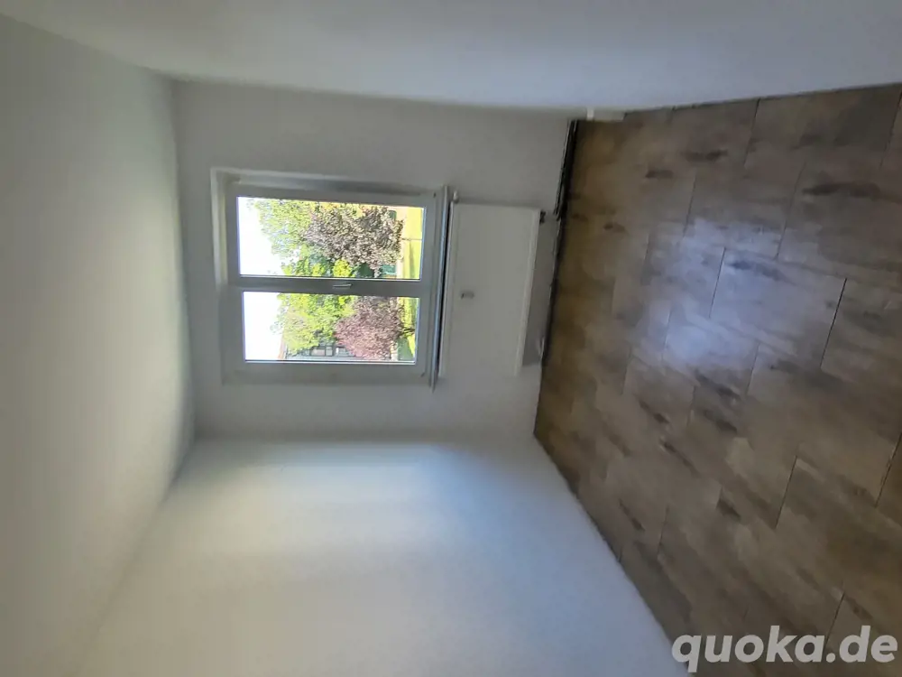 zu verkaufen eine schöne 3 Zimmer Wohnung 