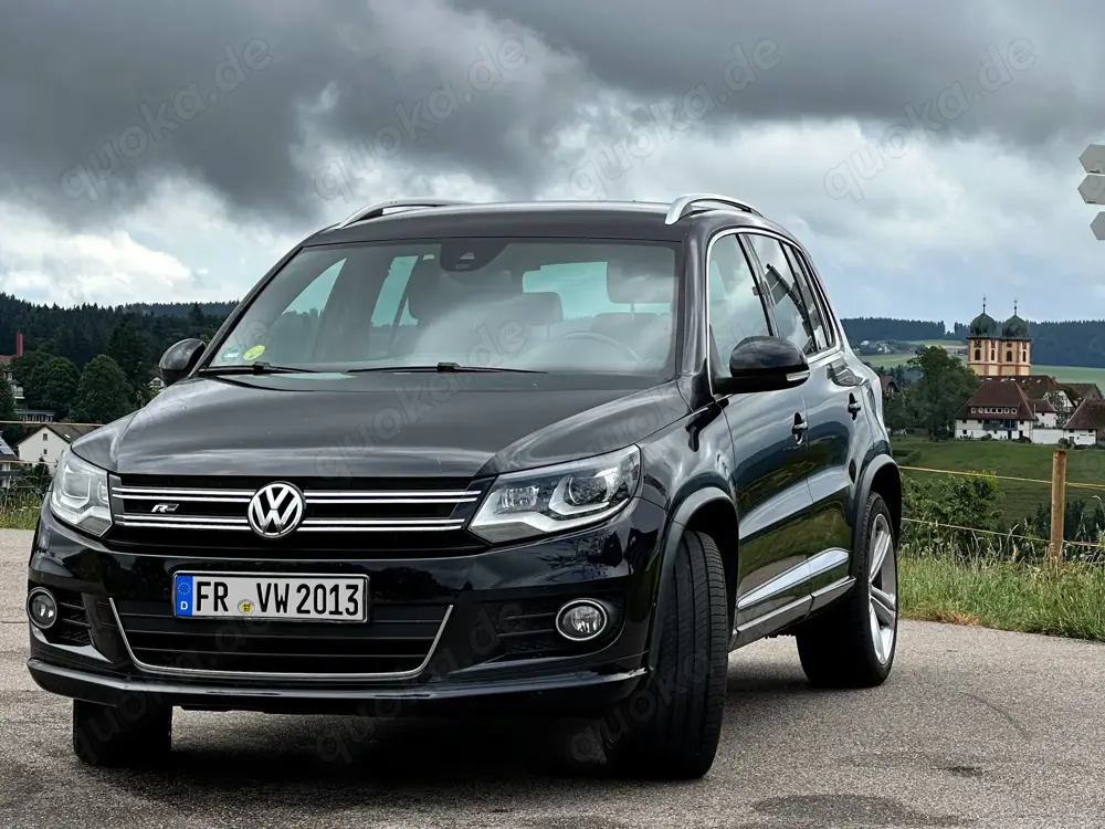 VW Tiguan 2.0 TDI R-Line | Vollausstattung | Scheckheft | 1A-Zustand