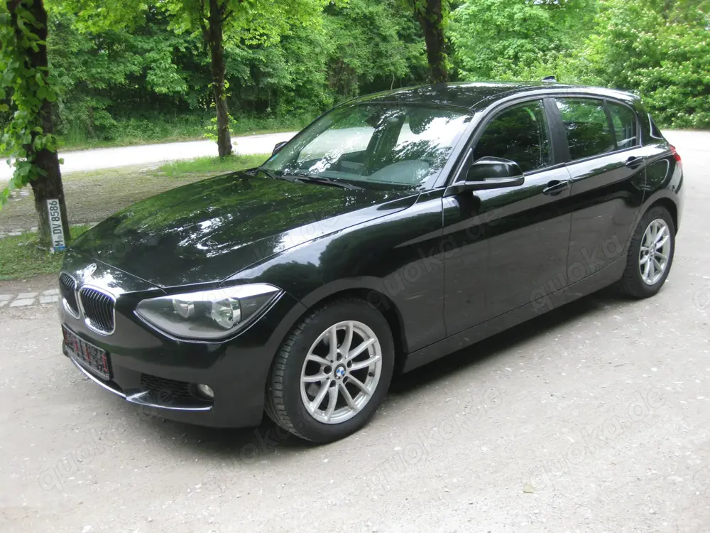 BMW 118 d Lim. 118d -5-trg. Navi, TÜV 03-27 Scheckheftgepflegt Unfallfrei