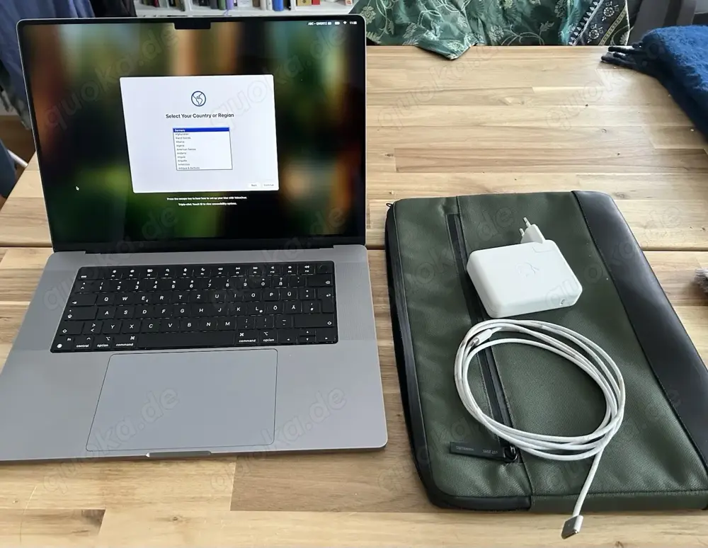 Apple MacBook Pro 16 Zoll (1TB SSD, M1 Max, 3.2 GHz, 32GB) Laptop - Grau
