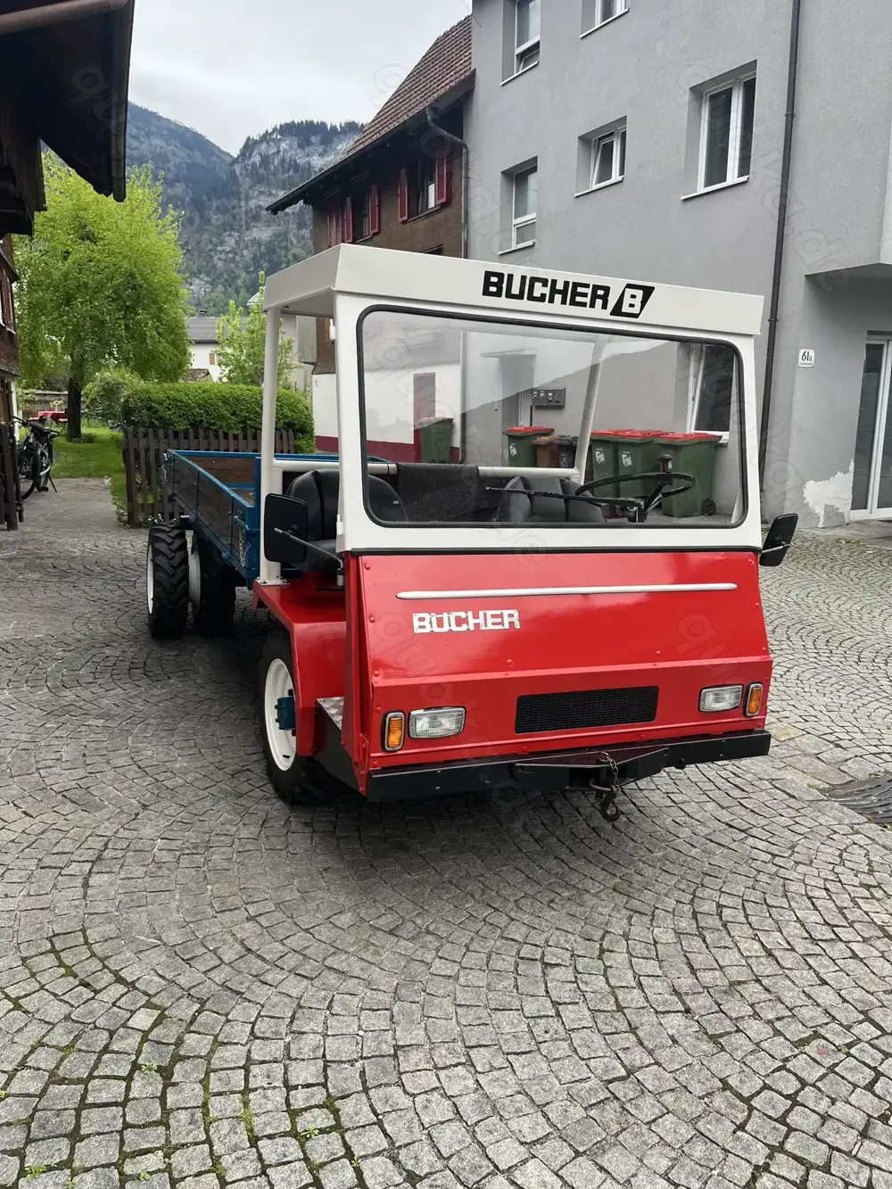 Bucher TR 1500 Allrad Schlepper, wie neu, zu verkaufen