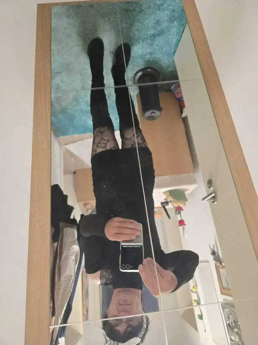 Trans Sissy Andrea sucht kleine extrem kleine schwänze 