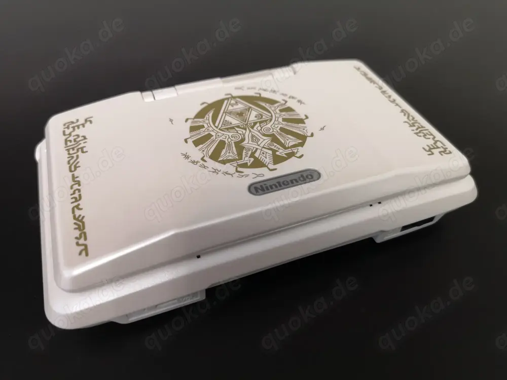 Nintendo DS Classic in Zelda Tears of the Kingdom Design