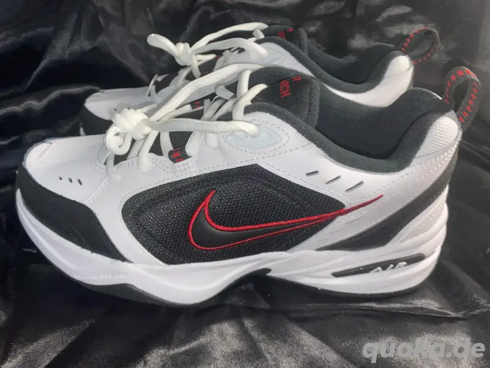 Nike Air Monarch IV Trainingsschuhe Nike Air Monarch IV Trainingsschuhe