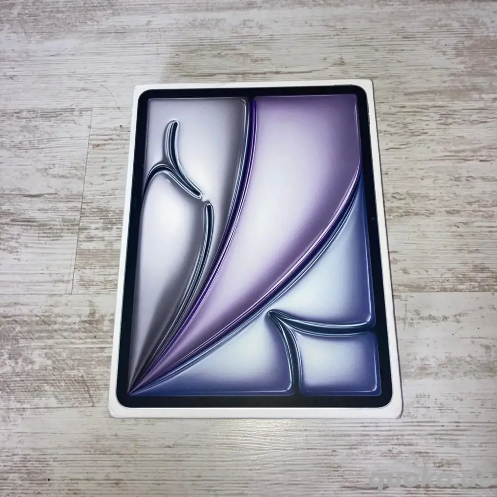 Neu & Ovp! Apple iPad Air 13" (2025) 256 GB M3 Wi-Fi spacegrau Neu & Ovp! Apple iPad Air 13" (2025) 256 GB M3 Wi-Fi spacegrau