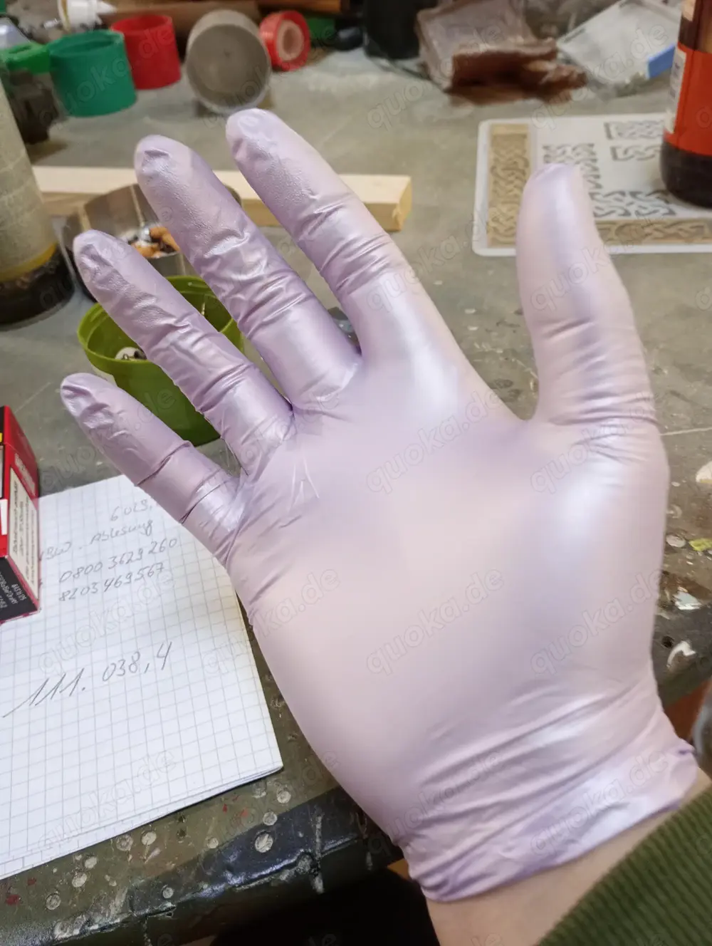 Suche HJ mit Handschuhen 