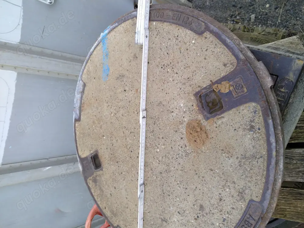 Kanaldeckel Gullideckel Klasse D Schachtabdeckung Schwerlast