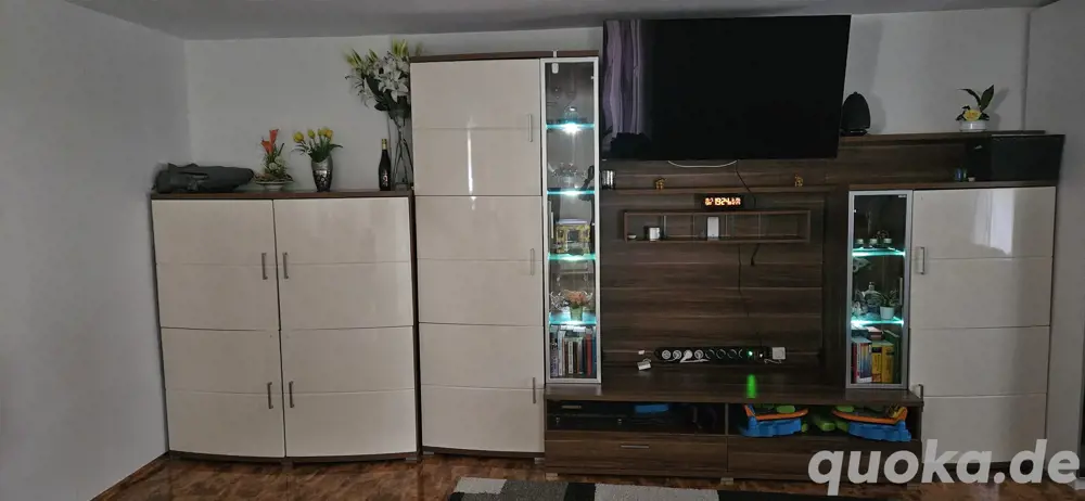 Wohnwand+Bar
