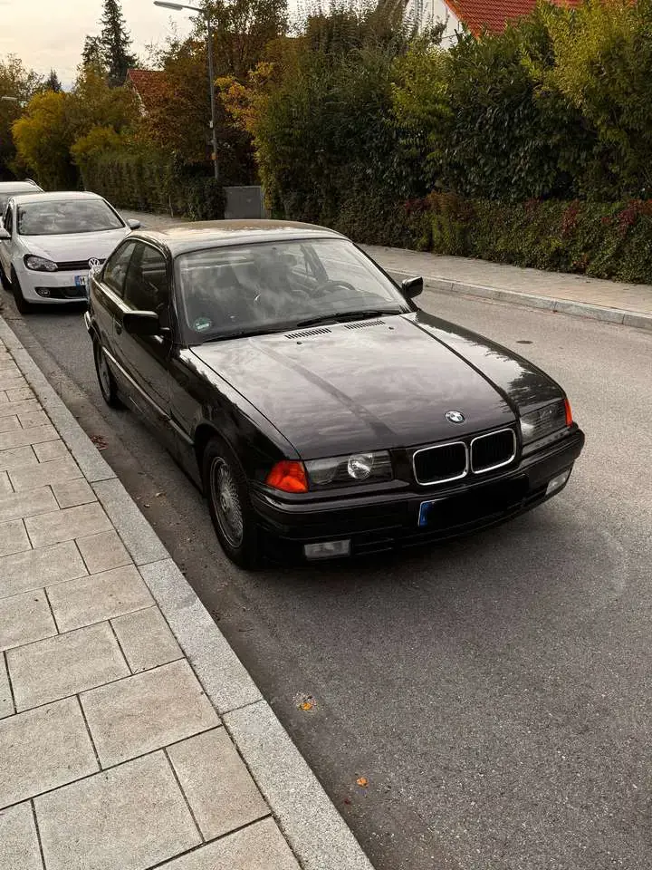 BMW 325 325i Coupé E36 auch Tausch Möglich s.h Inserat