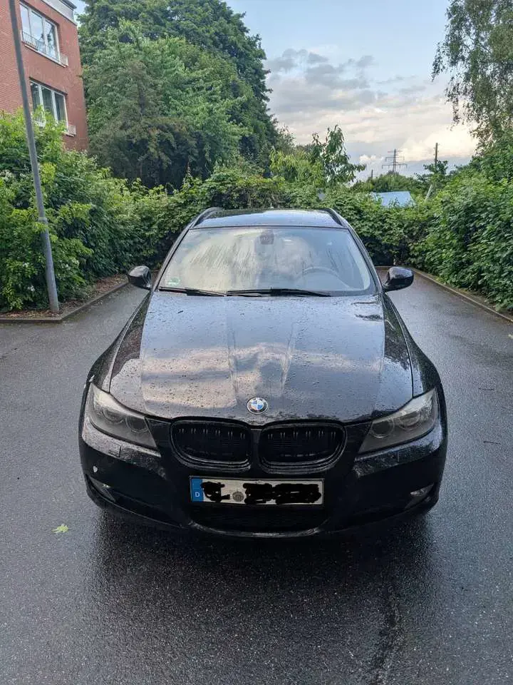 BMW 320 320d DPF Touring