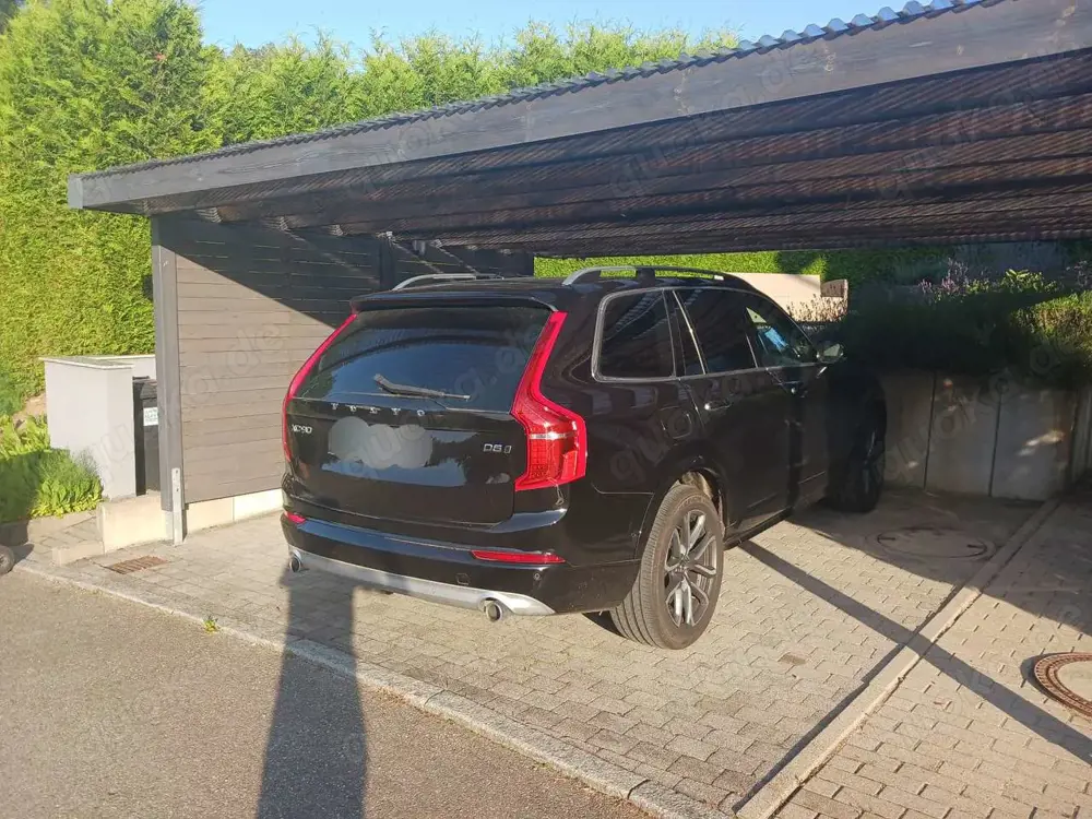 Volvo XC90 D5 AWD Geartronic Momentum