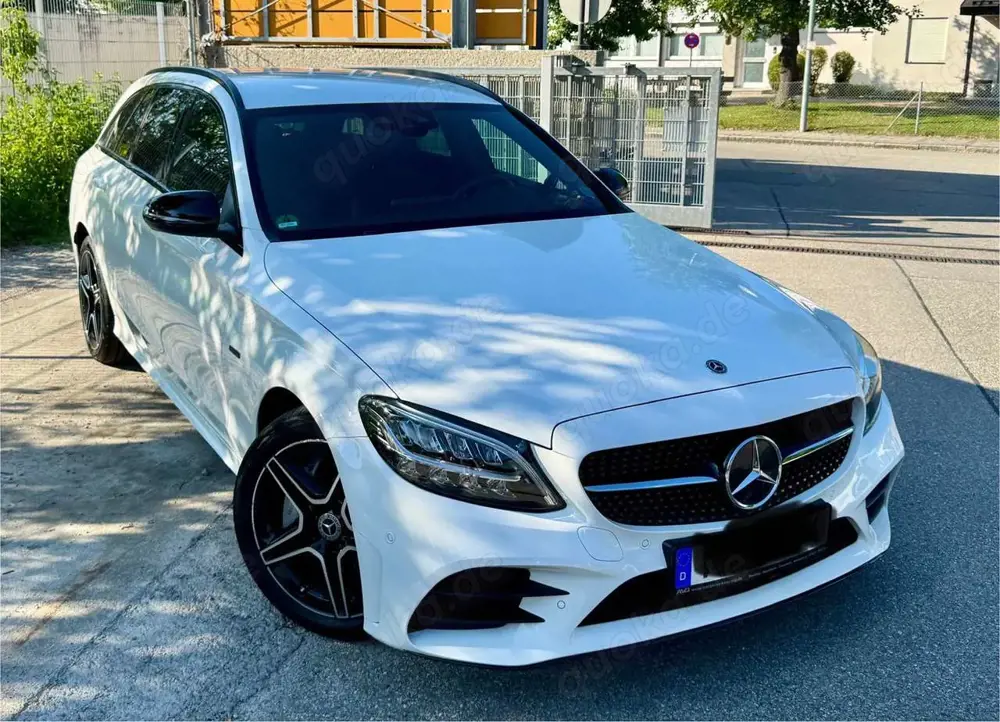 Mercedes-Benz C 300 de T 9G-TRONIC AMG Line Standheizung