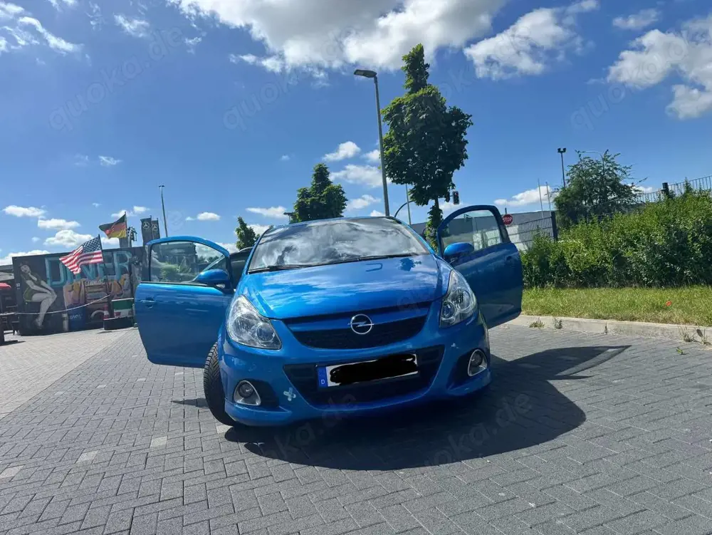 Opel Corsa 1.6 Turbo OPC