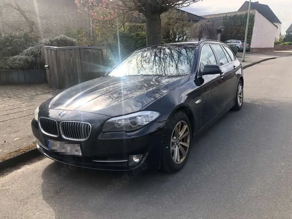 BMW 525 BMW 525 d Touring mit Vollausstattung