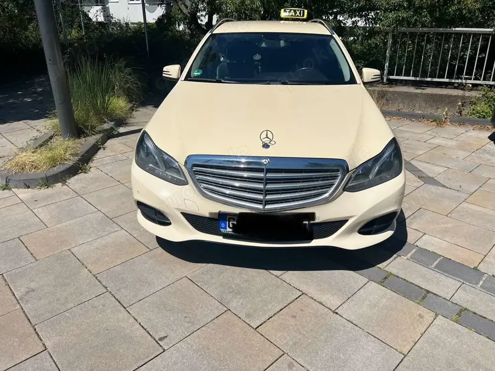 Mercedes-Benz E 200 E 200 T BlueTEC 7G-TRONIC Edition E