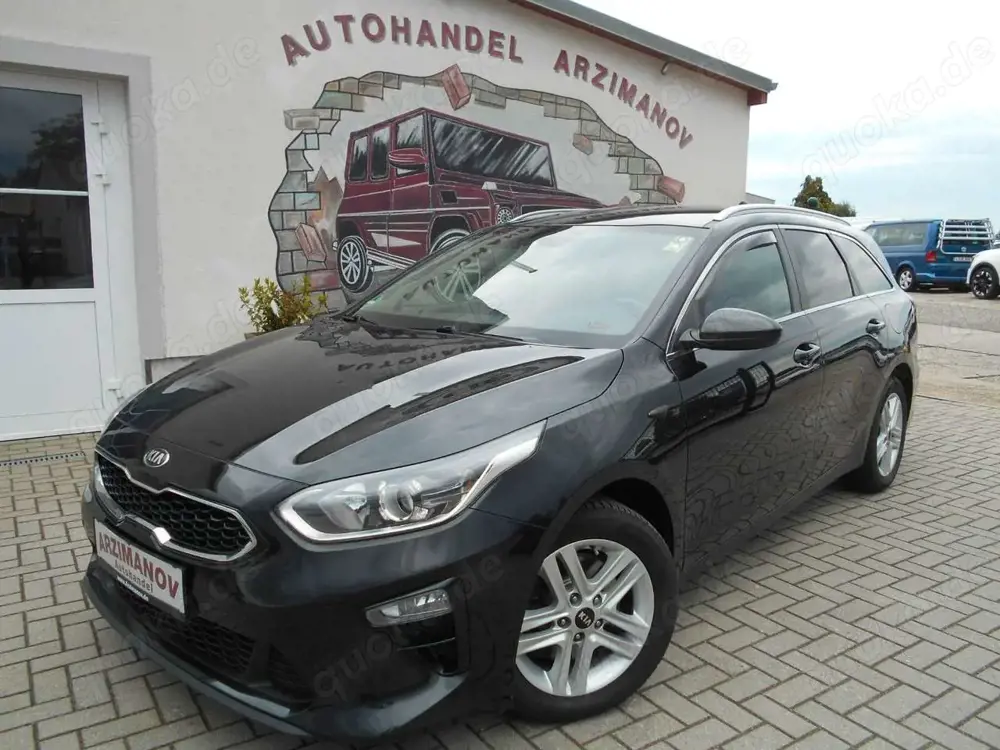 Kia Ceed SW / cee'd SW cee'd 1.6 CRDI Sportswagon Vision AUTOMATIC/NAVI