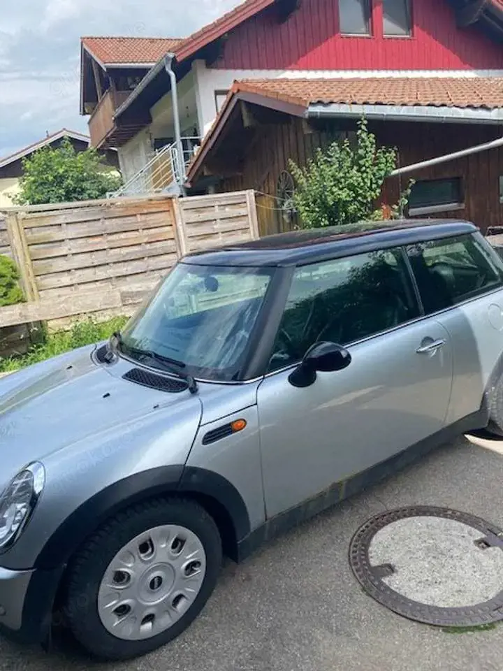 MINI Cooper MINI