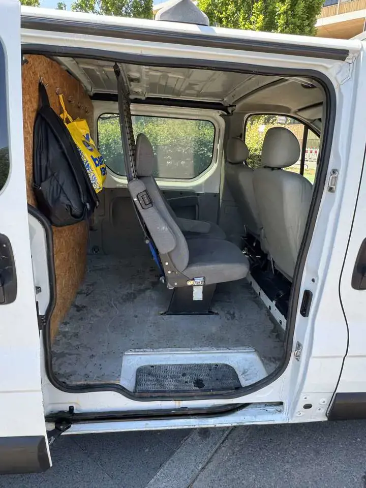 Renault Trafic 2.0 dCi 90 L2H1