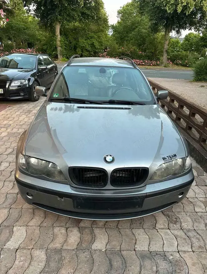BMW 318 318i Edition Exclusive