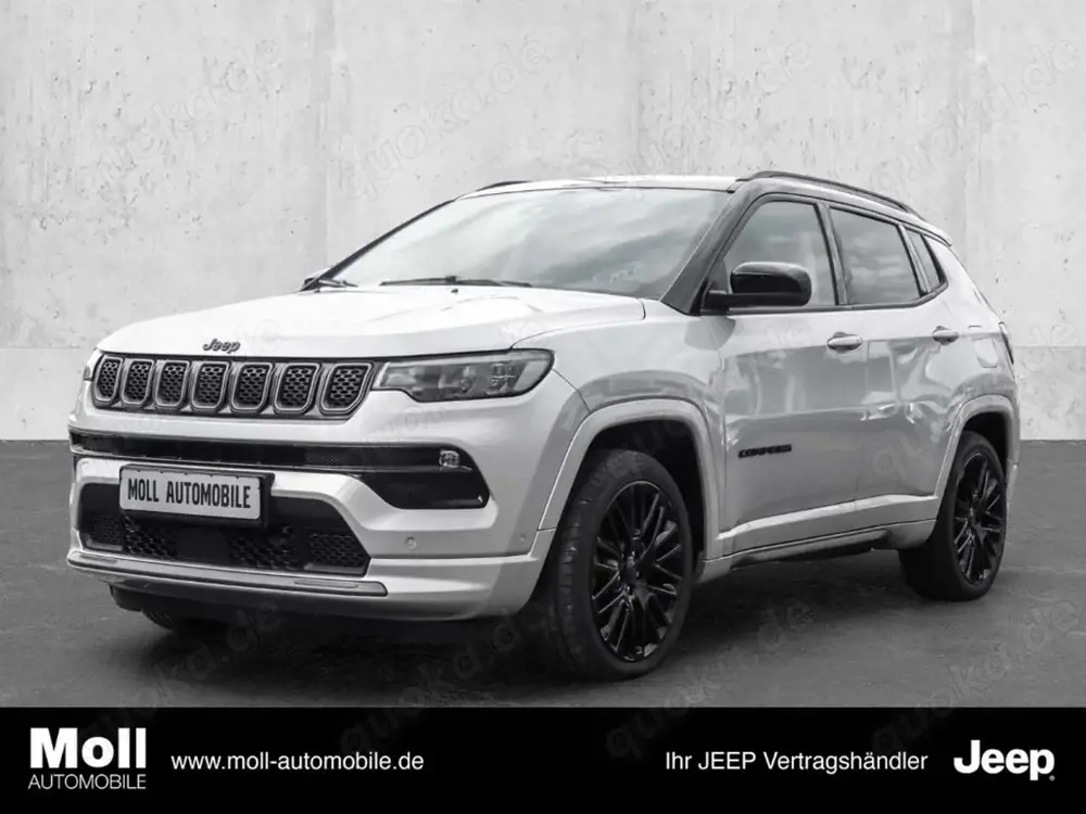 Jeep Compass S Plug-In Hybrid 4WD 1.3 EU6d Navi Soundsystem 360 Jeep Compass S Plug-In Hybrid 4WD 1.3 EU6d Navi Soundsystem 360