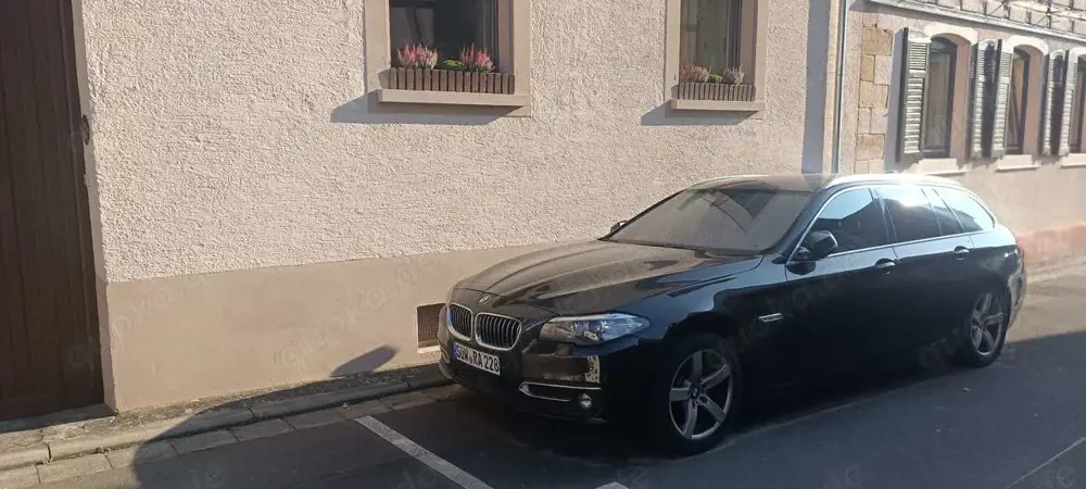 BMW 530 530 d xDrive Automatik Panorama Leder