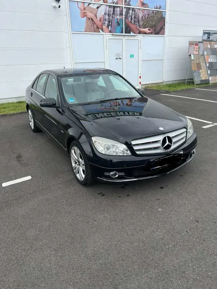 Mercedes-Benz C 180 Kompressor BlueEFFICIENCY