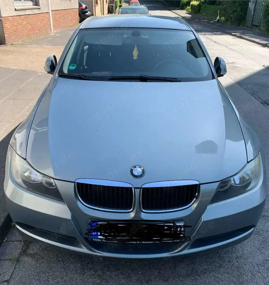 BMW 320 320i