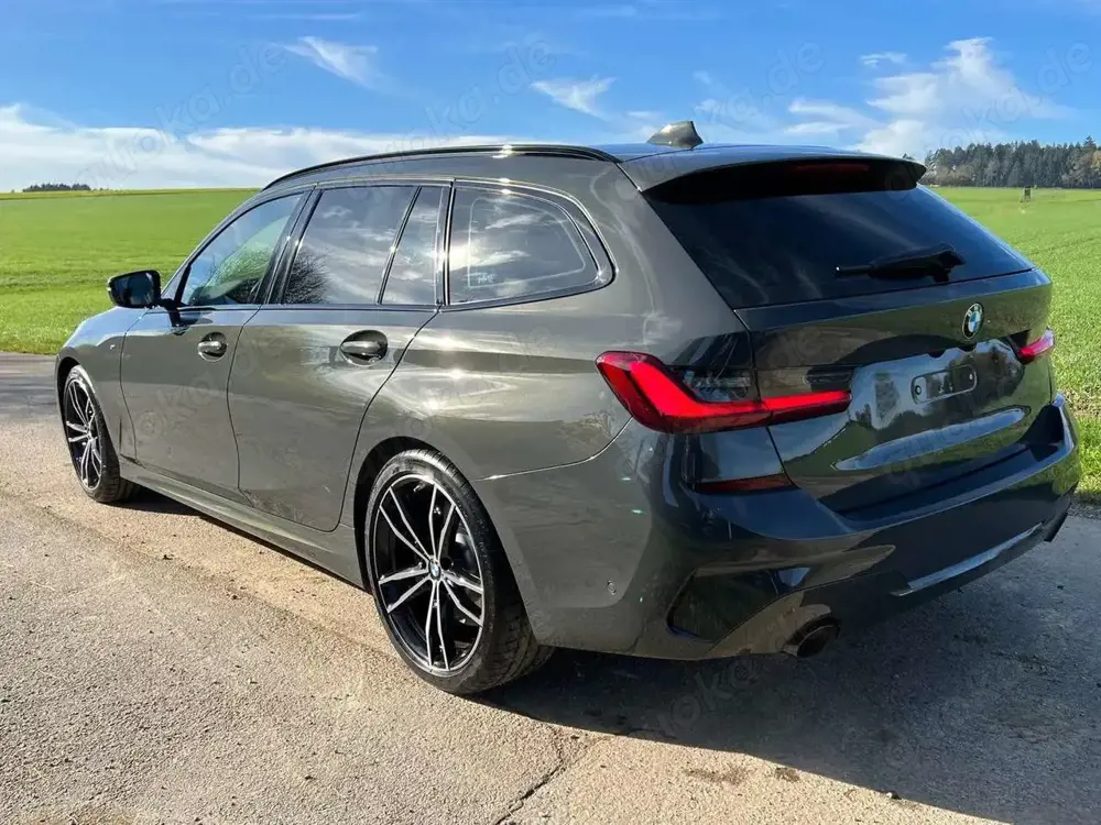BMW 320 320i Touring Aut. Sport Line M Individual