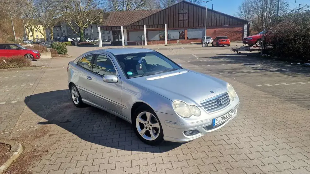 Mercedes-Benz C 180 C 180 Kompressor (203.746)